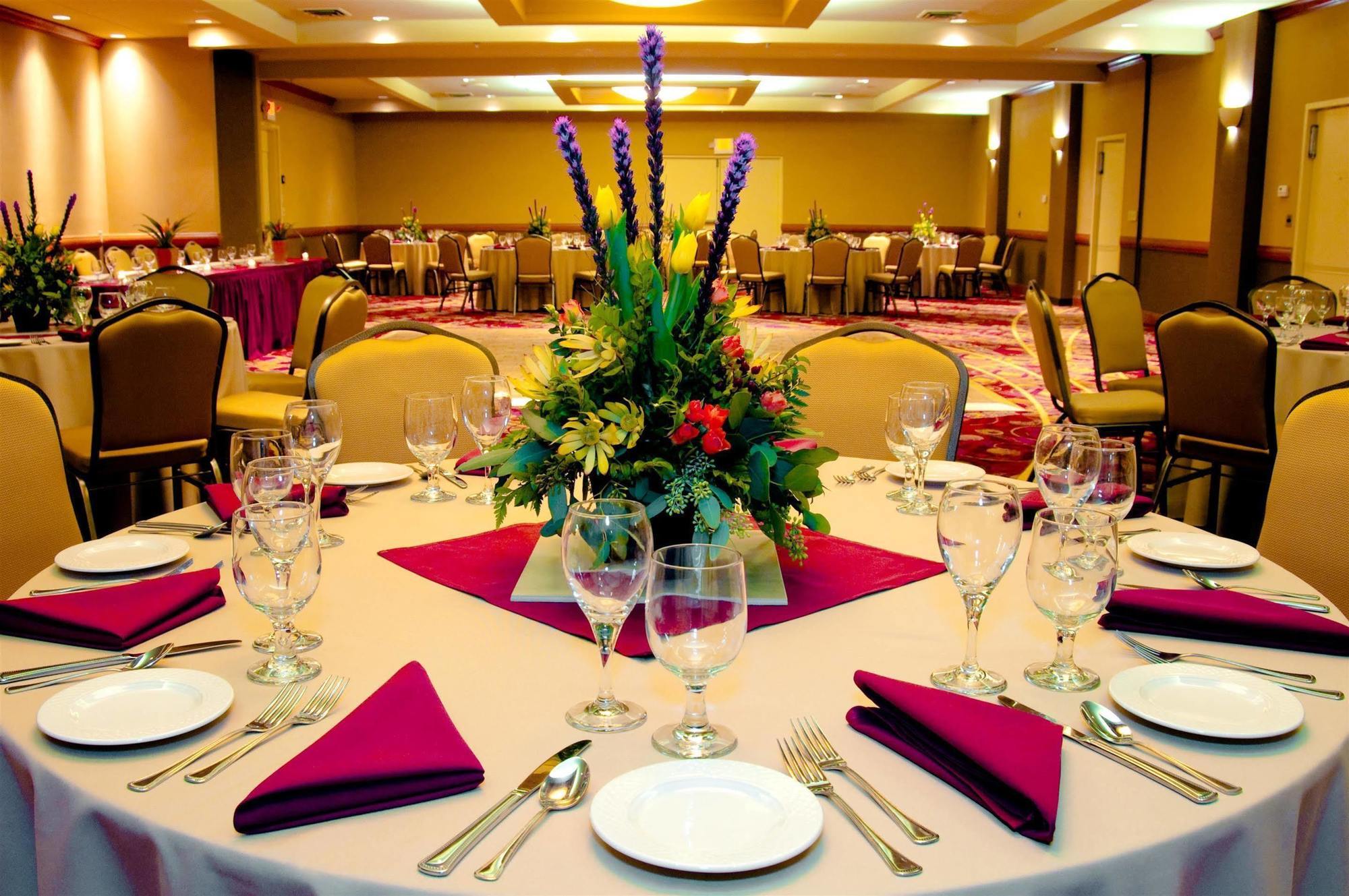 Red Lion Hotel & Conference Center - Seattle/Renton Restaurante foto